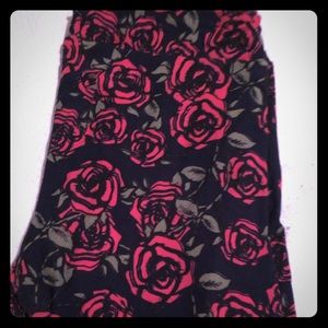 Lularoe TC leggings Rose Pattern